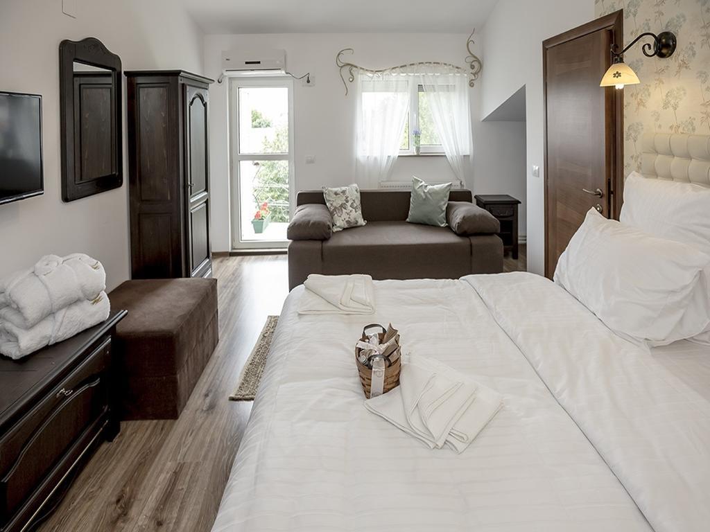 Villa Ronda Ефоріє-Суд Номер фото